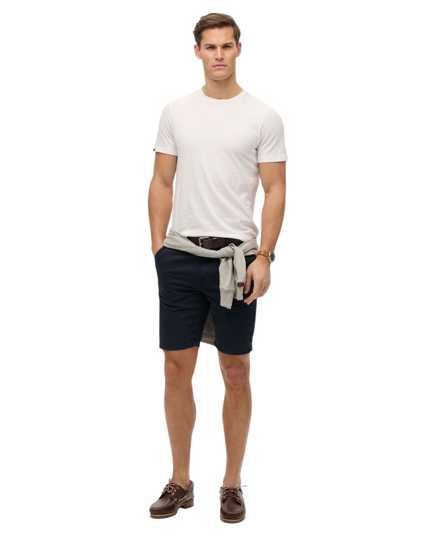 Classic Essential T-Shirt (1)