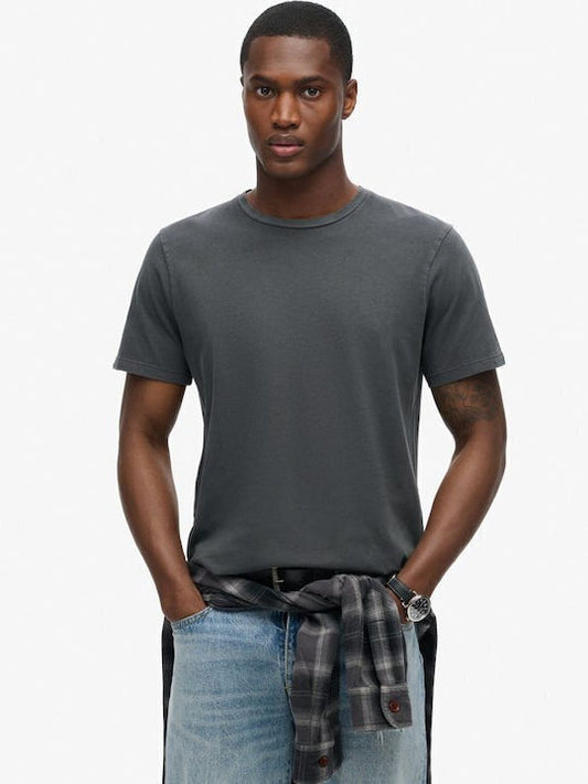 Classic Essential T-Shirt