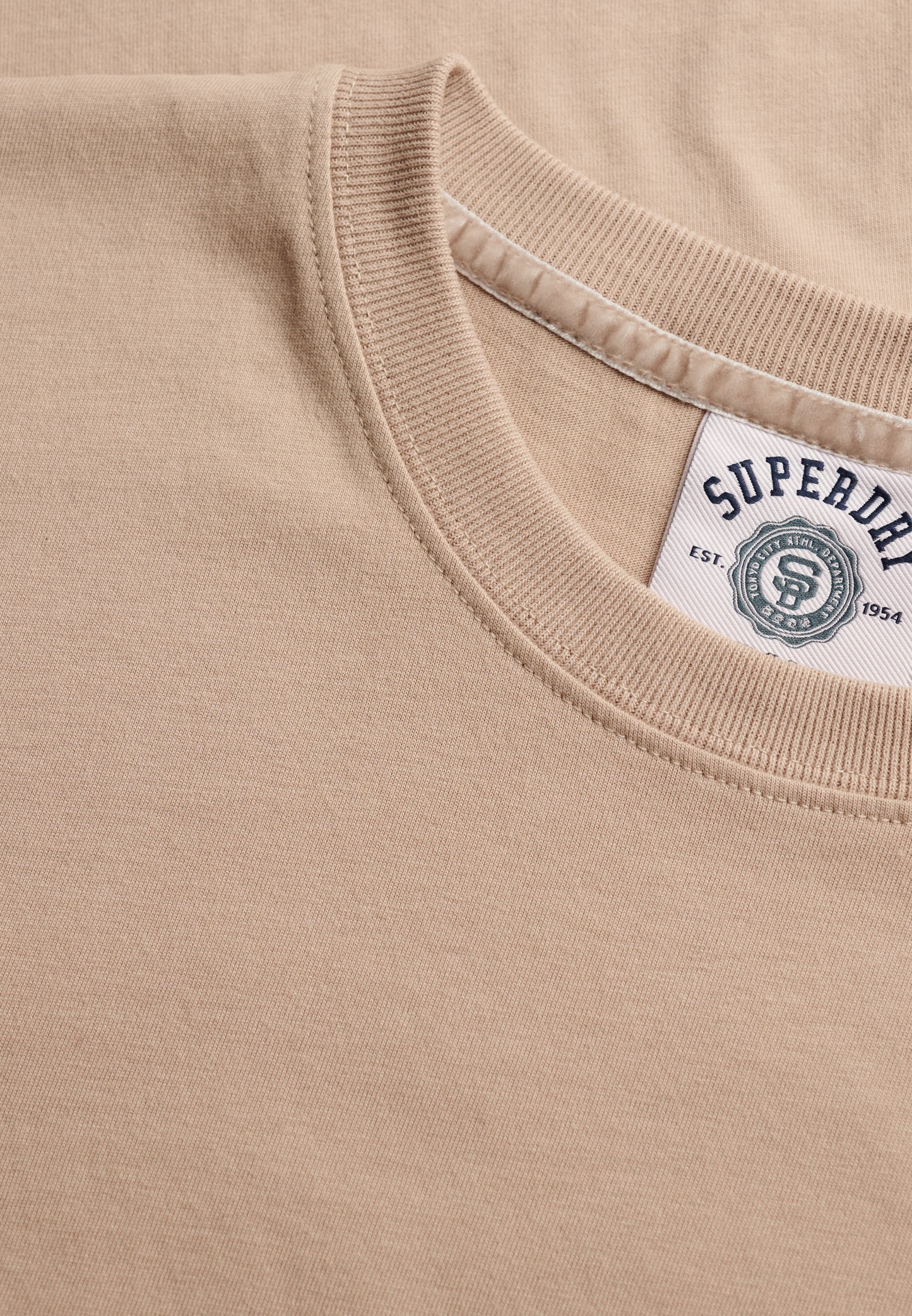 Essential Logo Embroidered T-Shirt (5)