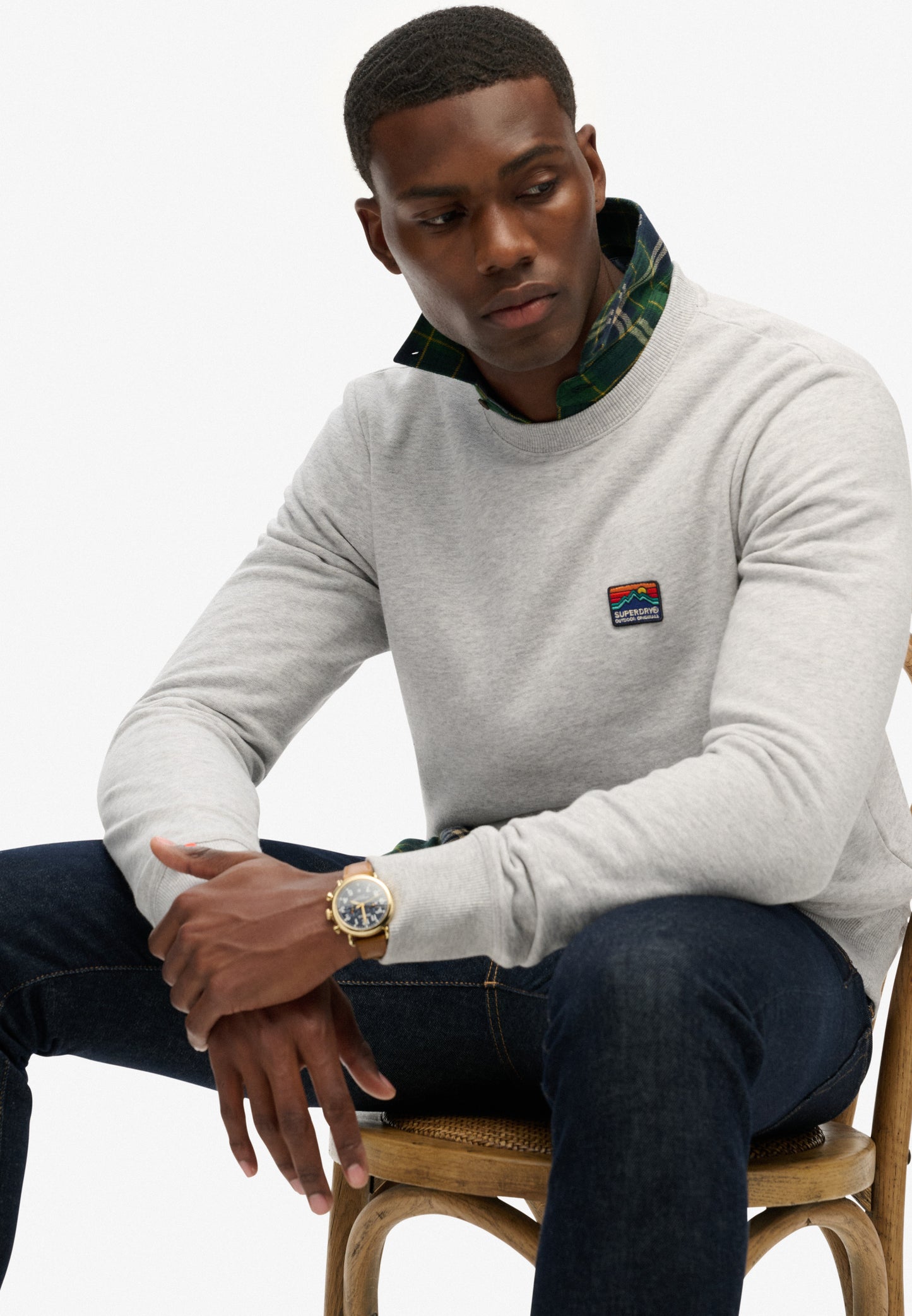 Great Outdoors Embroidered Sweatshirt (6)