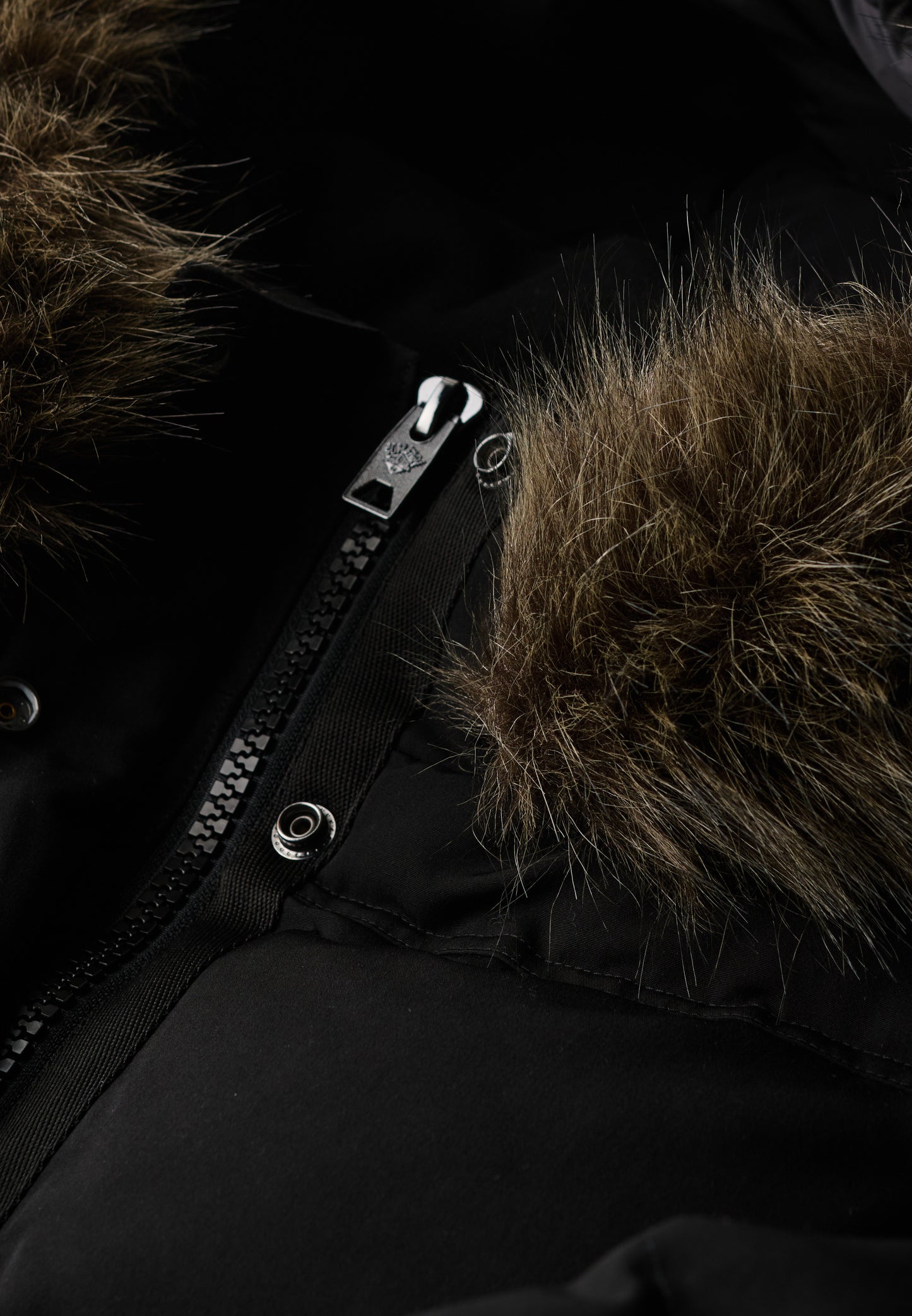 Everest Classic Puffer Jacket (12)