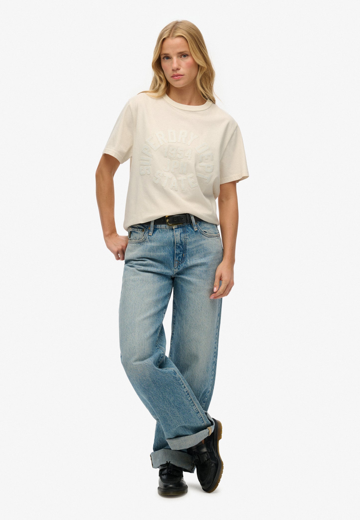 Women's oversized T-shirt Superdry Athletic Tonal (1)