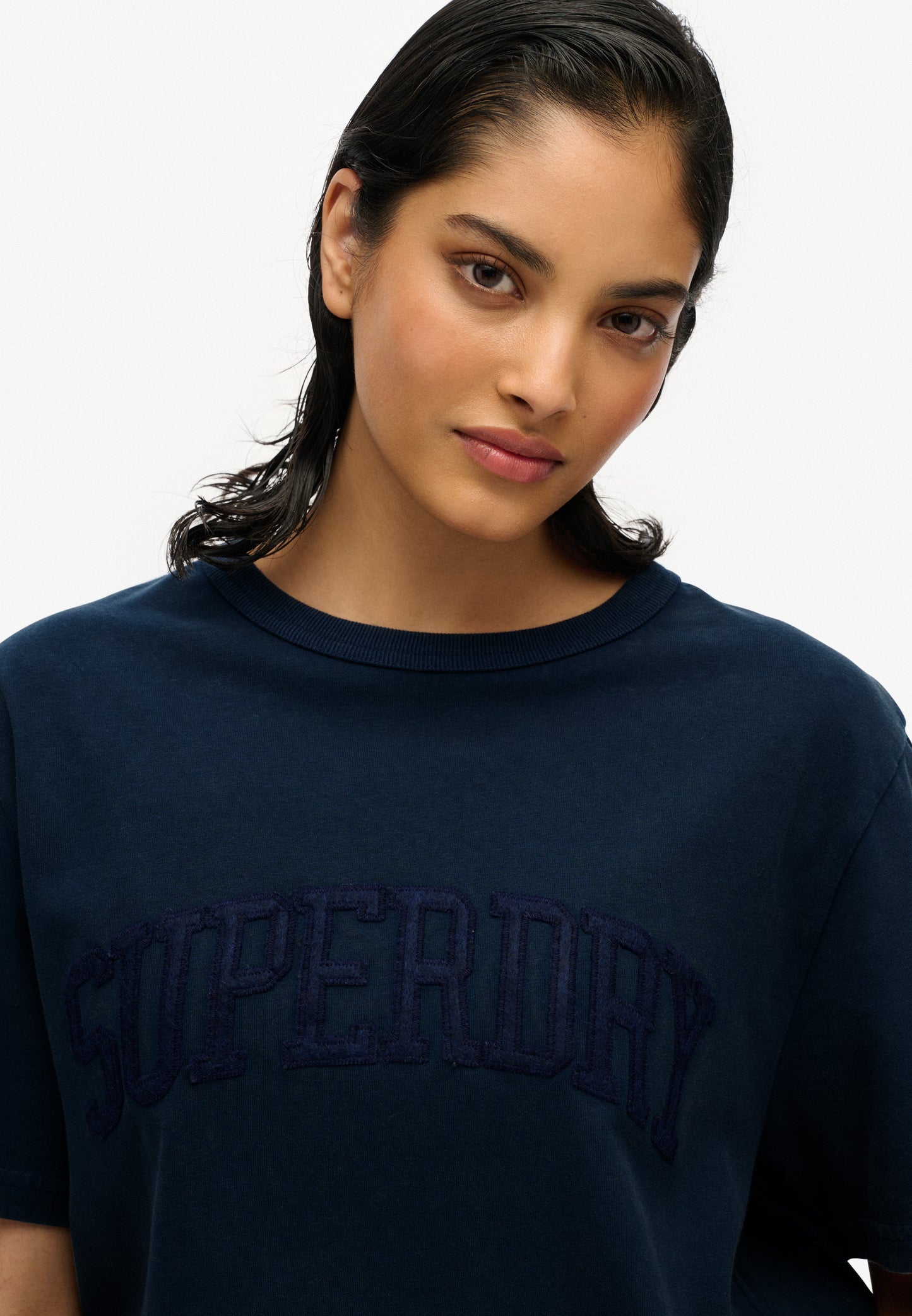 Women's oversized T-shirt Superdry Athletic Tonal (2)