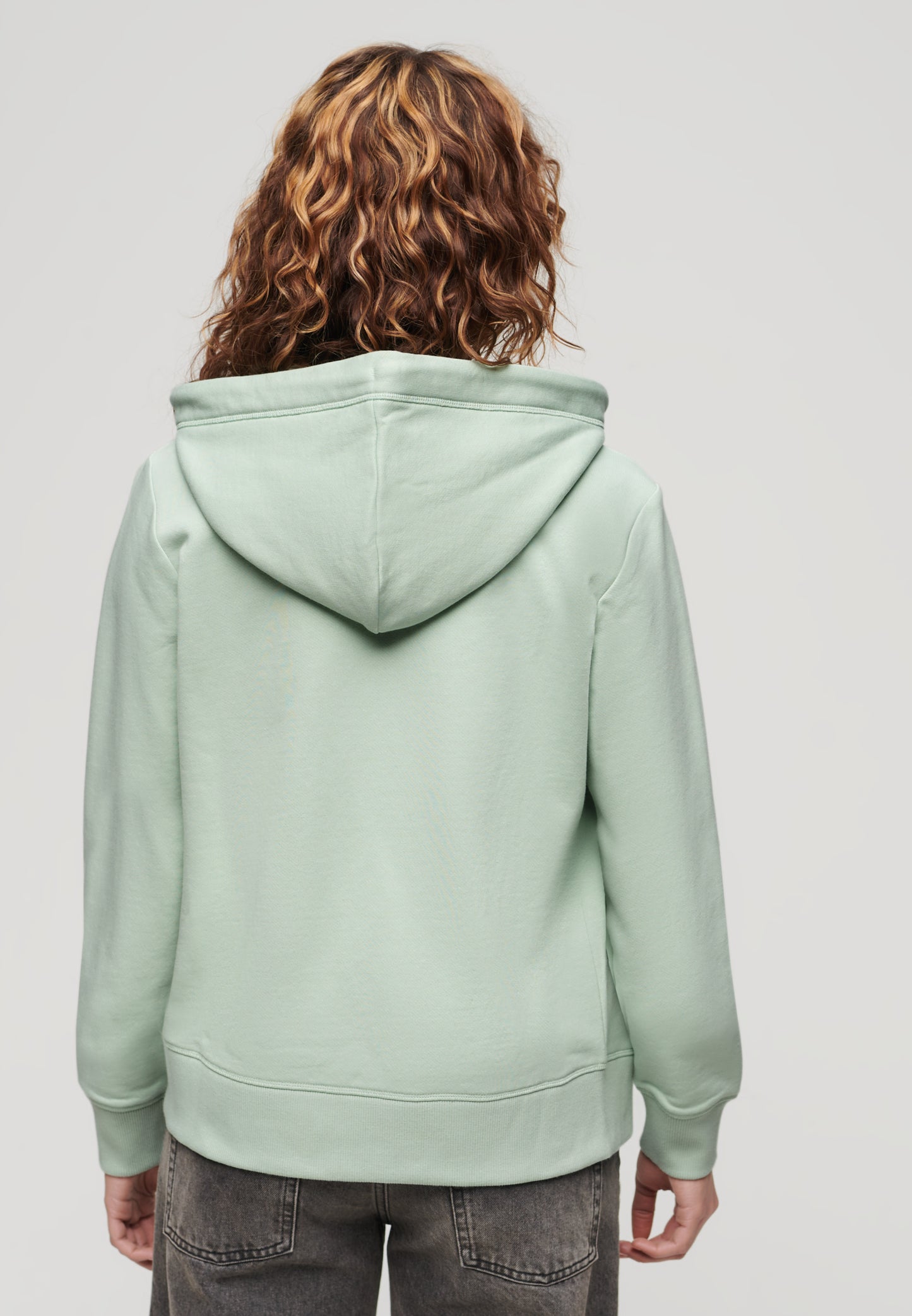 Essential Logo Ziphood Ub (1)