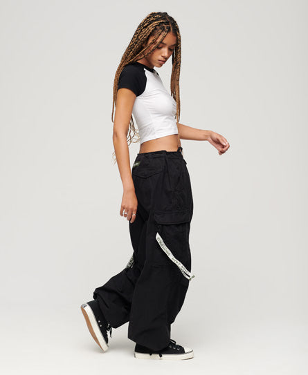 Vintage Baggy Parachute Pants (5)