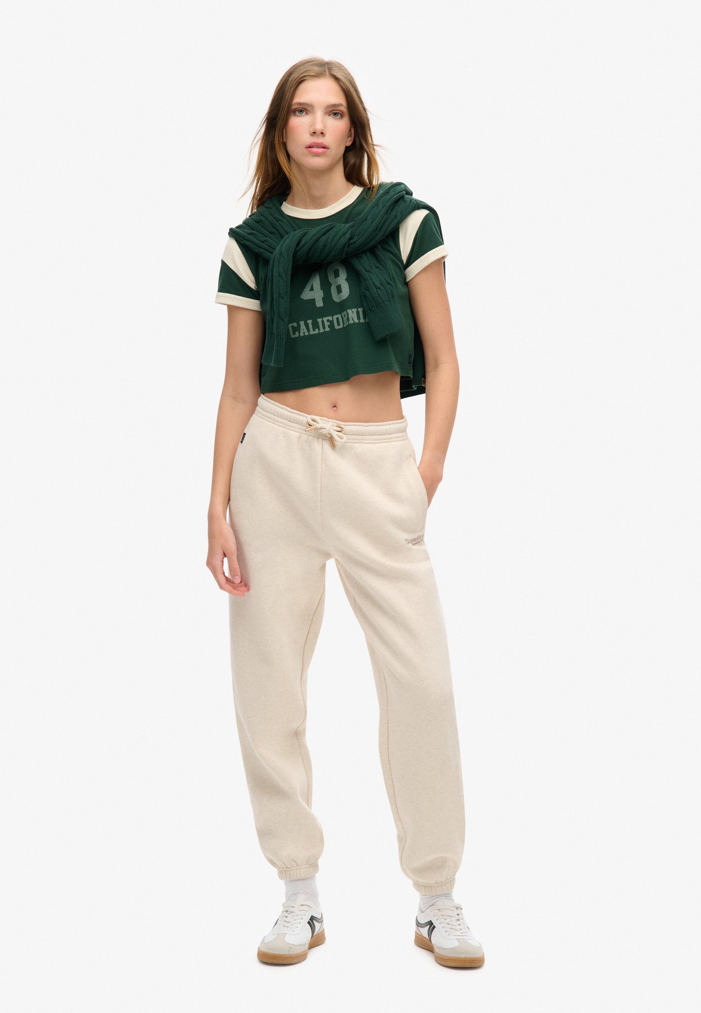 Essential Logo Cuff Jogger (1)