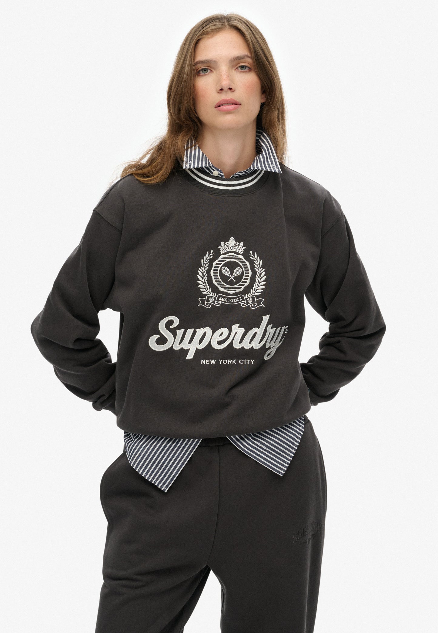 Country Club Loose Crew Sweatshirt (1)