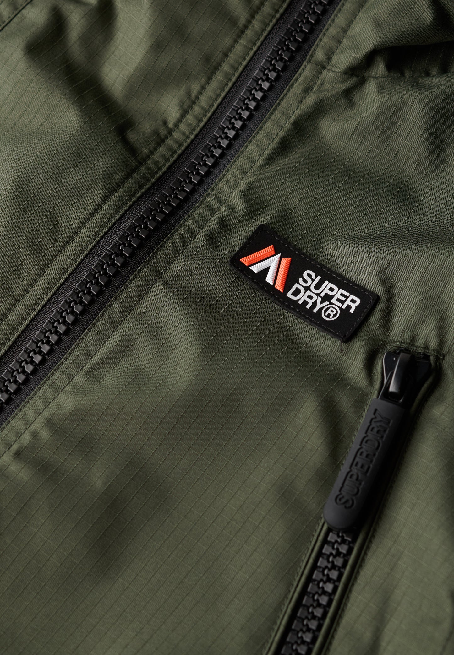Hooded Mountain Windbreaker Jacket (3)