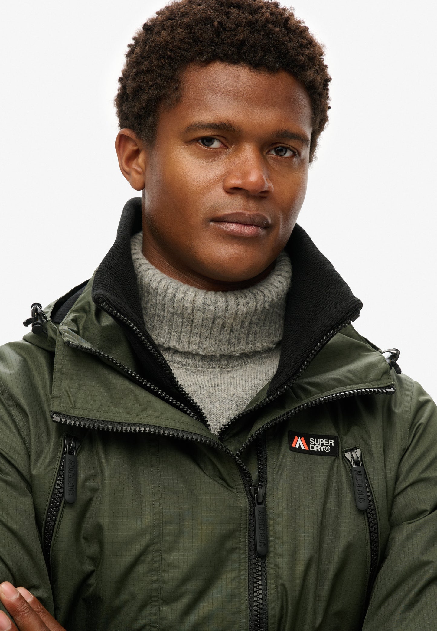 Hooded Mountain Windbreaker Jacket (5)