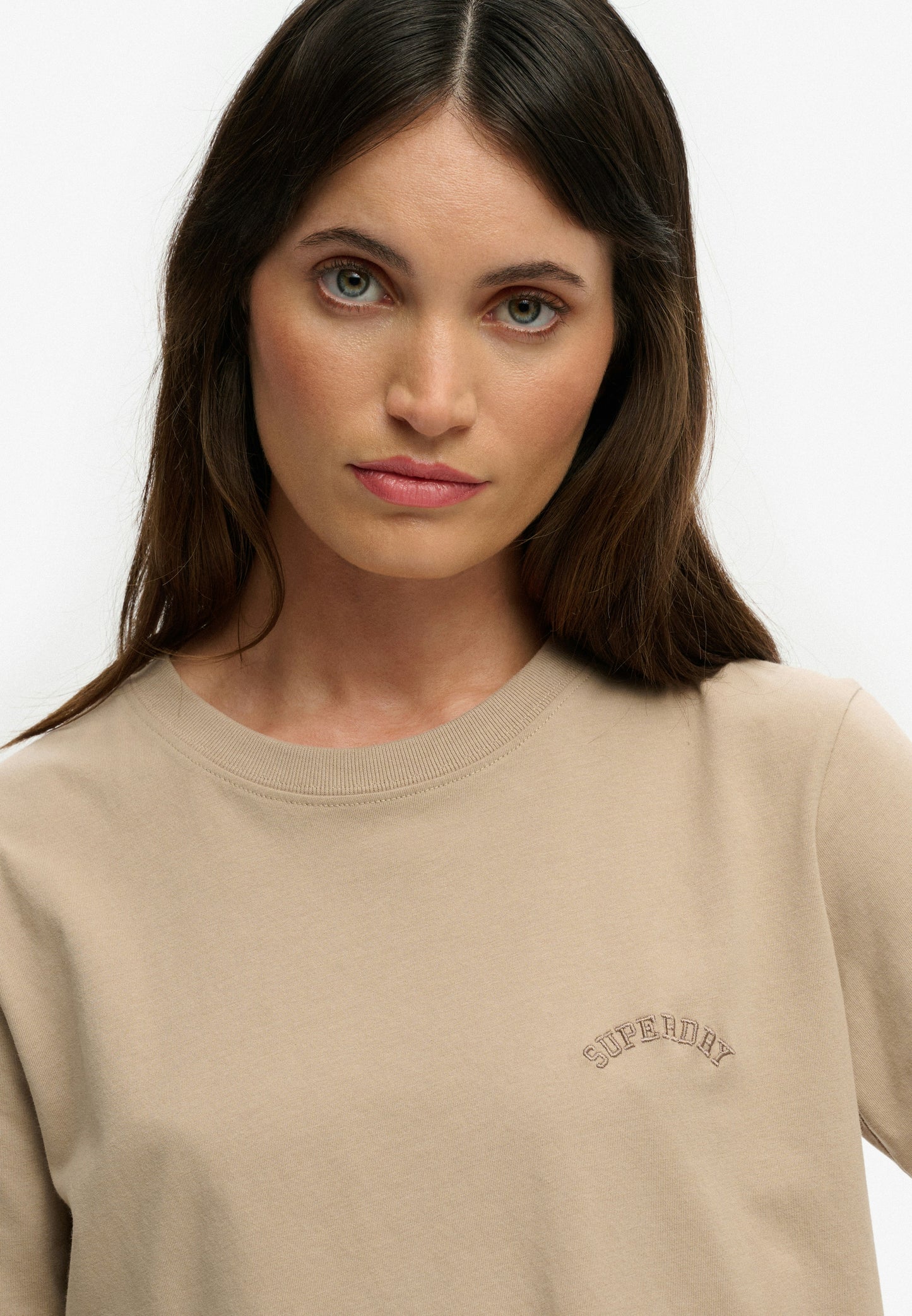 Essential Logo Embroidered T-Shirt (4)
