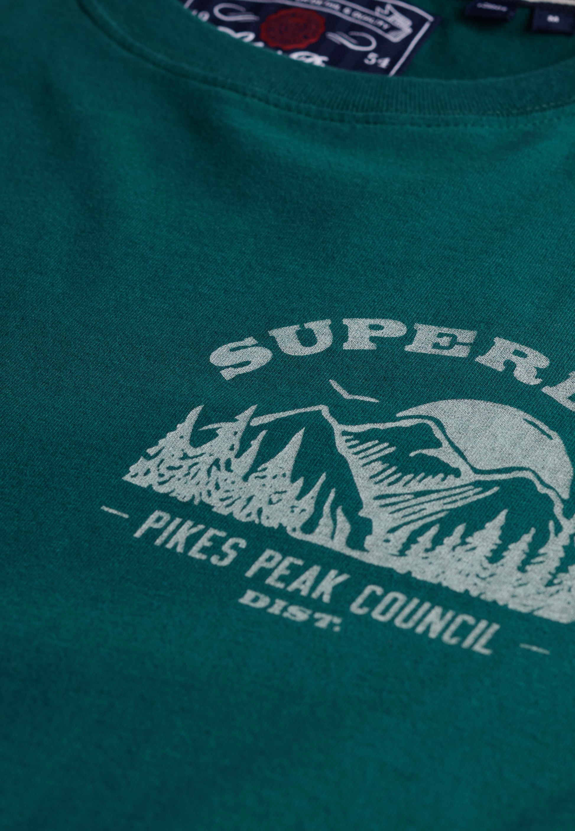 Lo-fi Outdoors Chest T-Shirt (3)