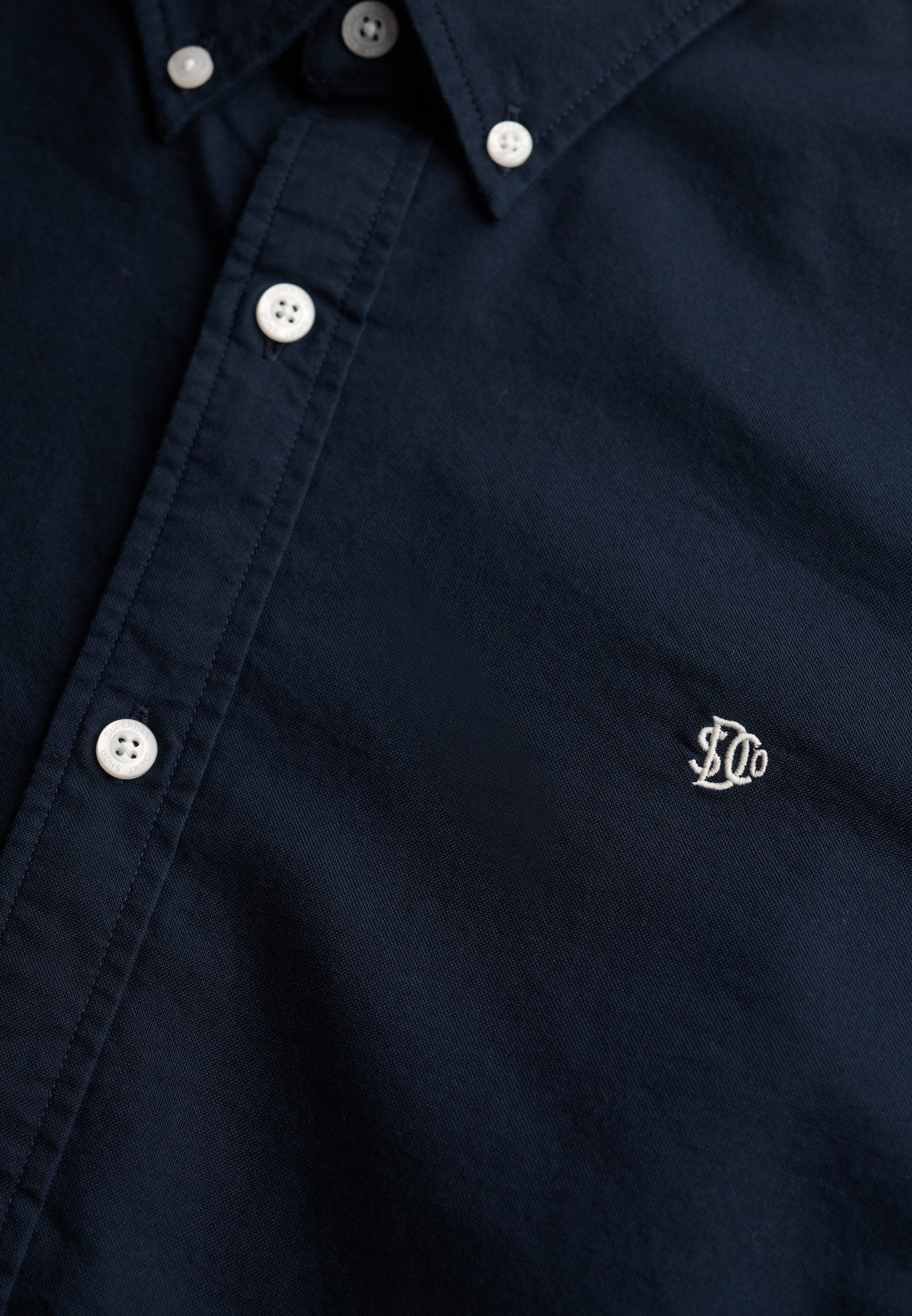 Classic Oxford Long Sleeve Shirt (4)