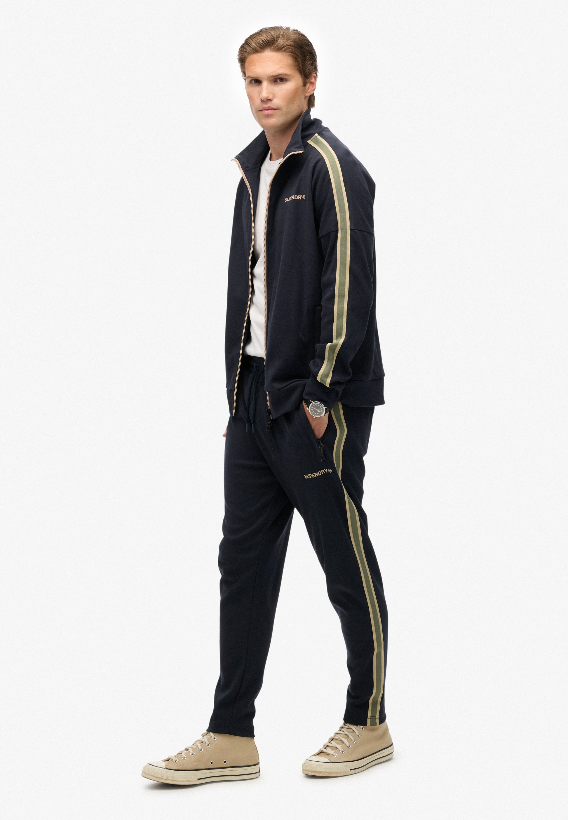Tech Cult Joggers (1)