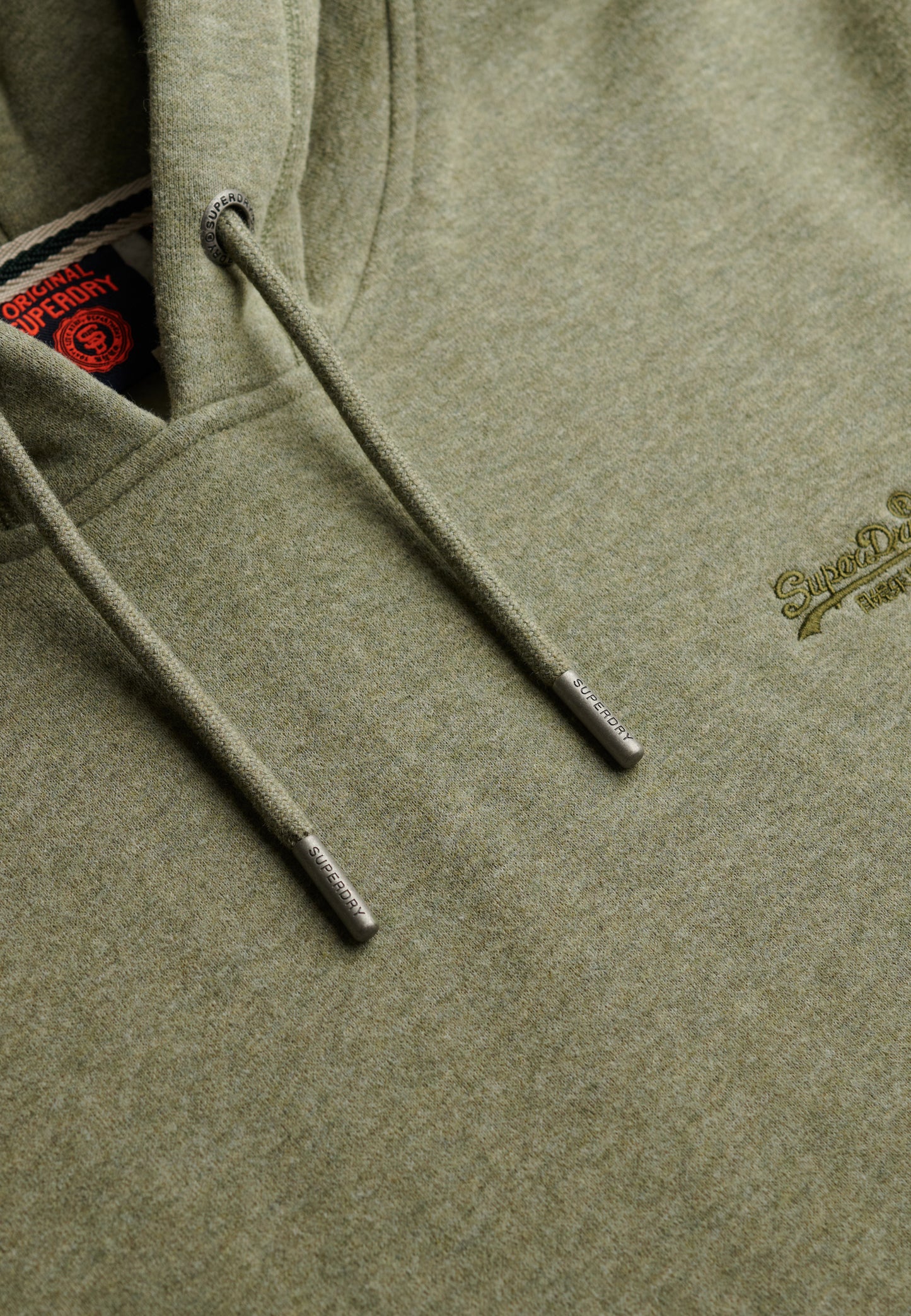 Essential Logo Hoodie Hb (3)