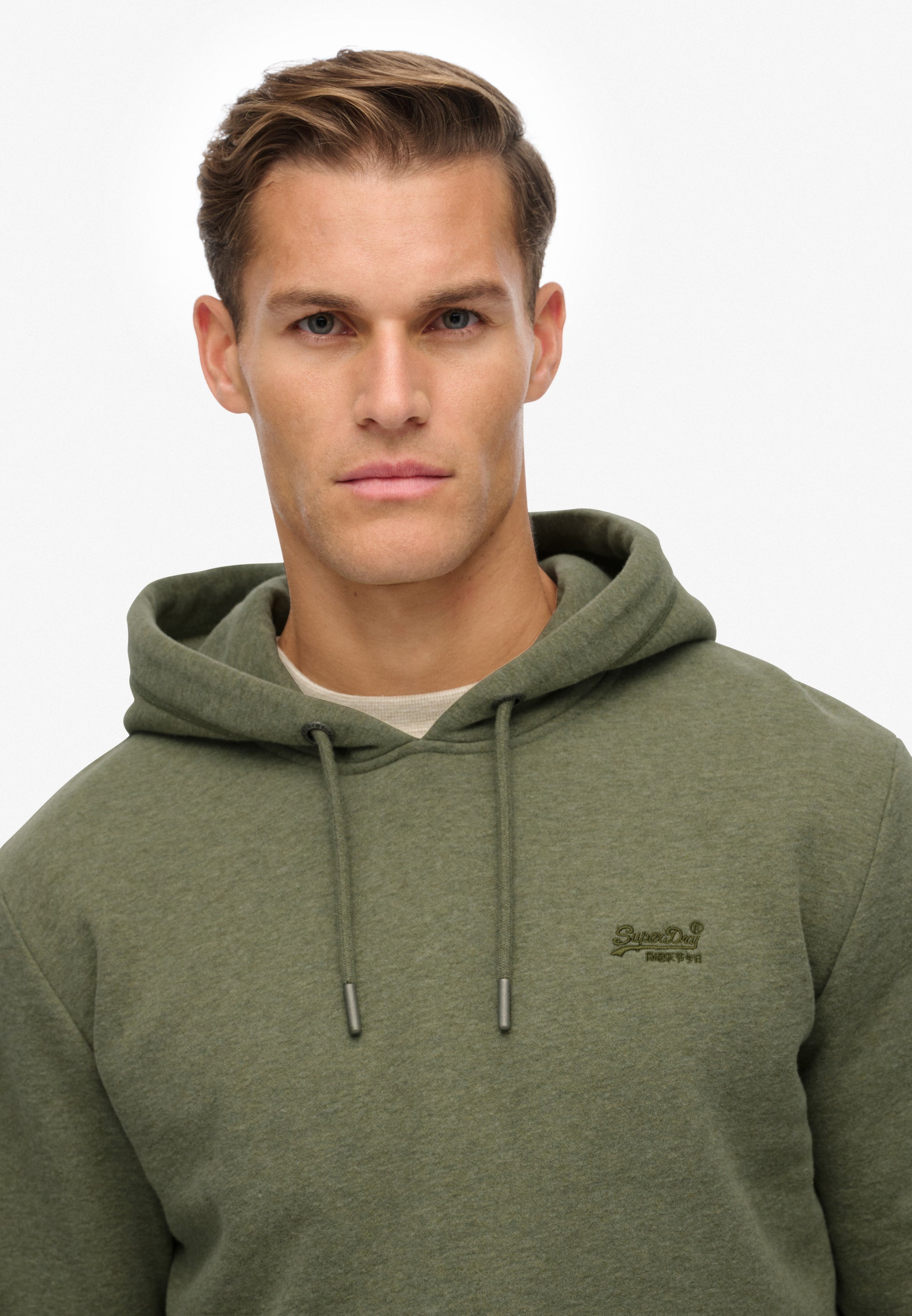 Essential Logo Hoodie Hb (4)