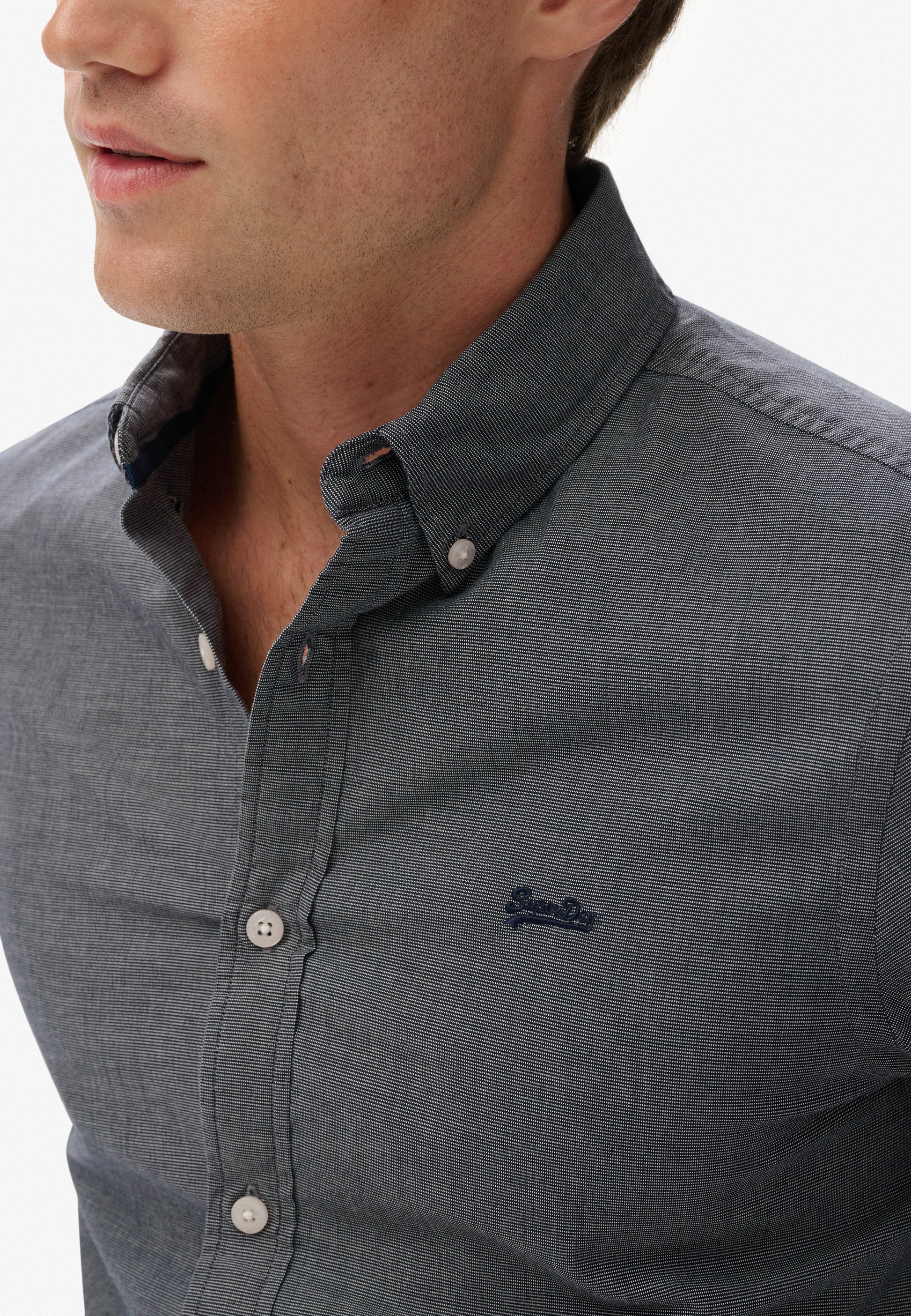 Essentials Tailored Lite Shirt (3)