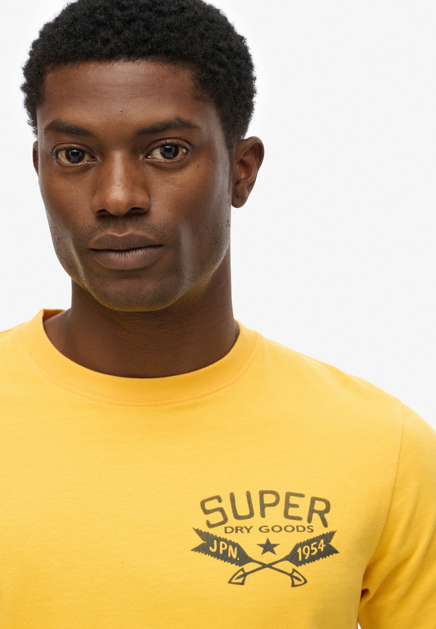 Lo-fi Outdoors Chest T-Shirt (4)