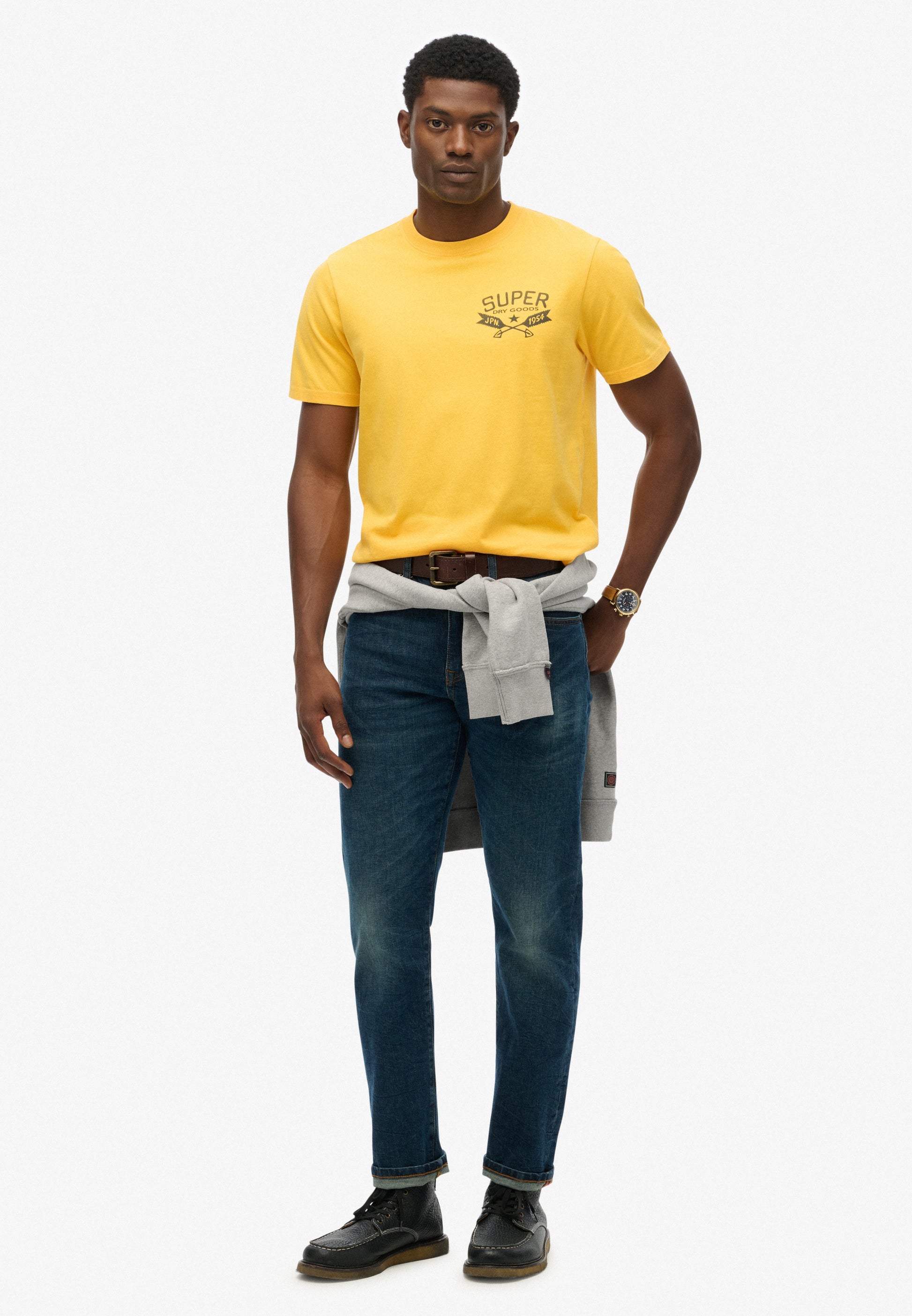 Lo-fi Outdoors Chest T-Shirt (6)