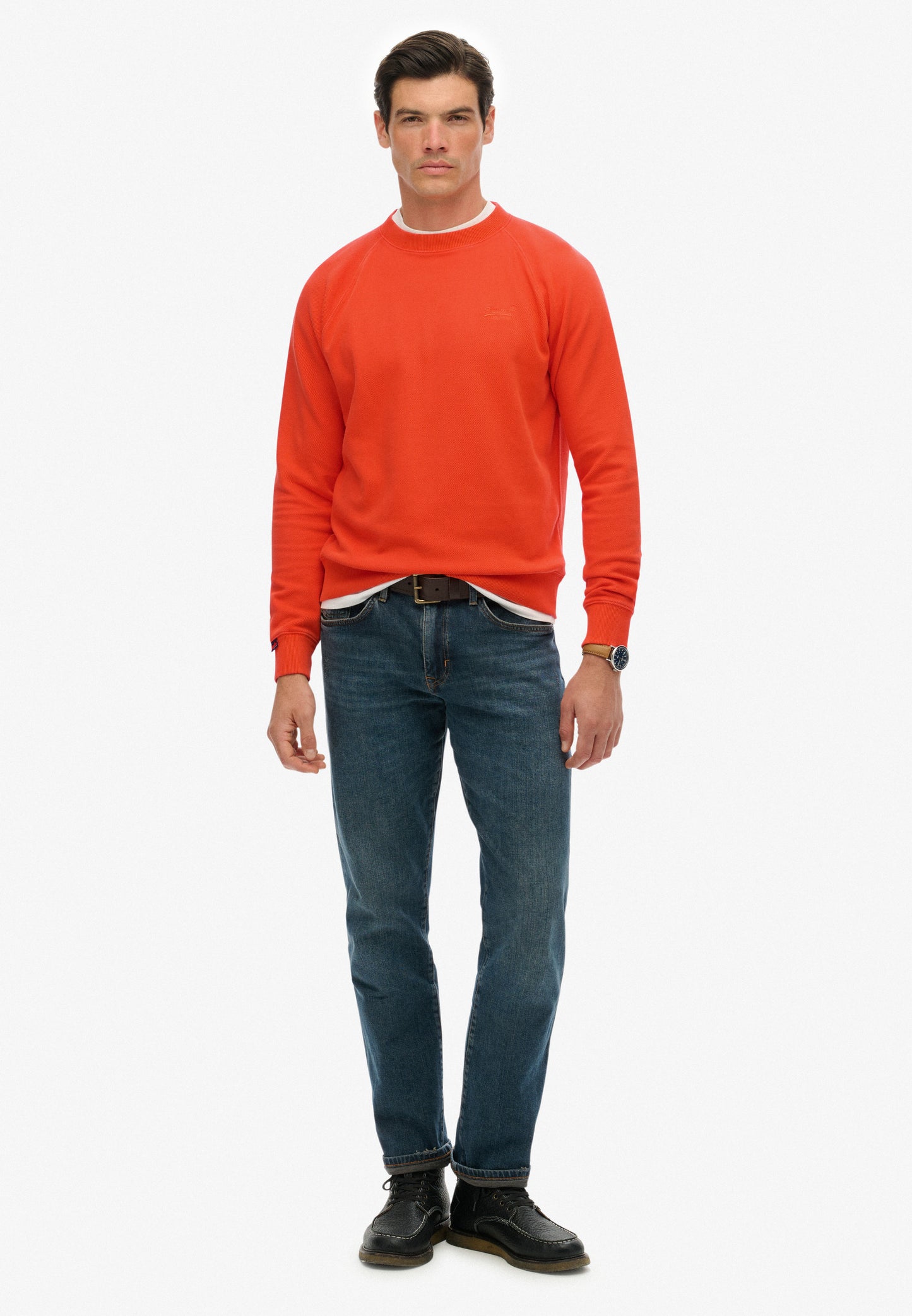 Essential Logo Raglan Crew (6)