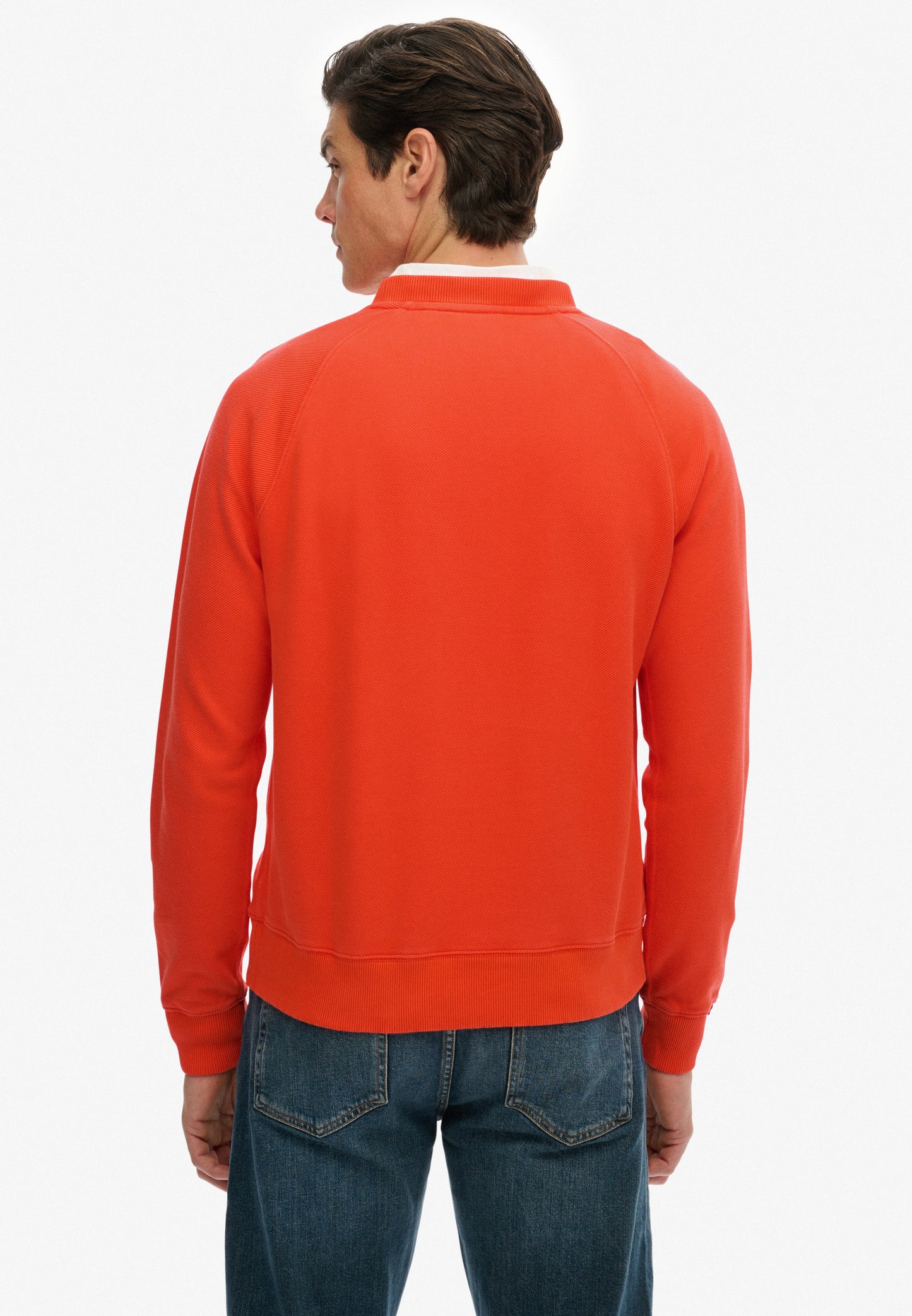 Essential Logo Raglan Crew (7)