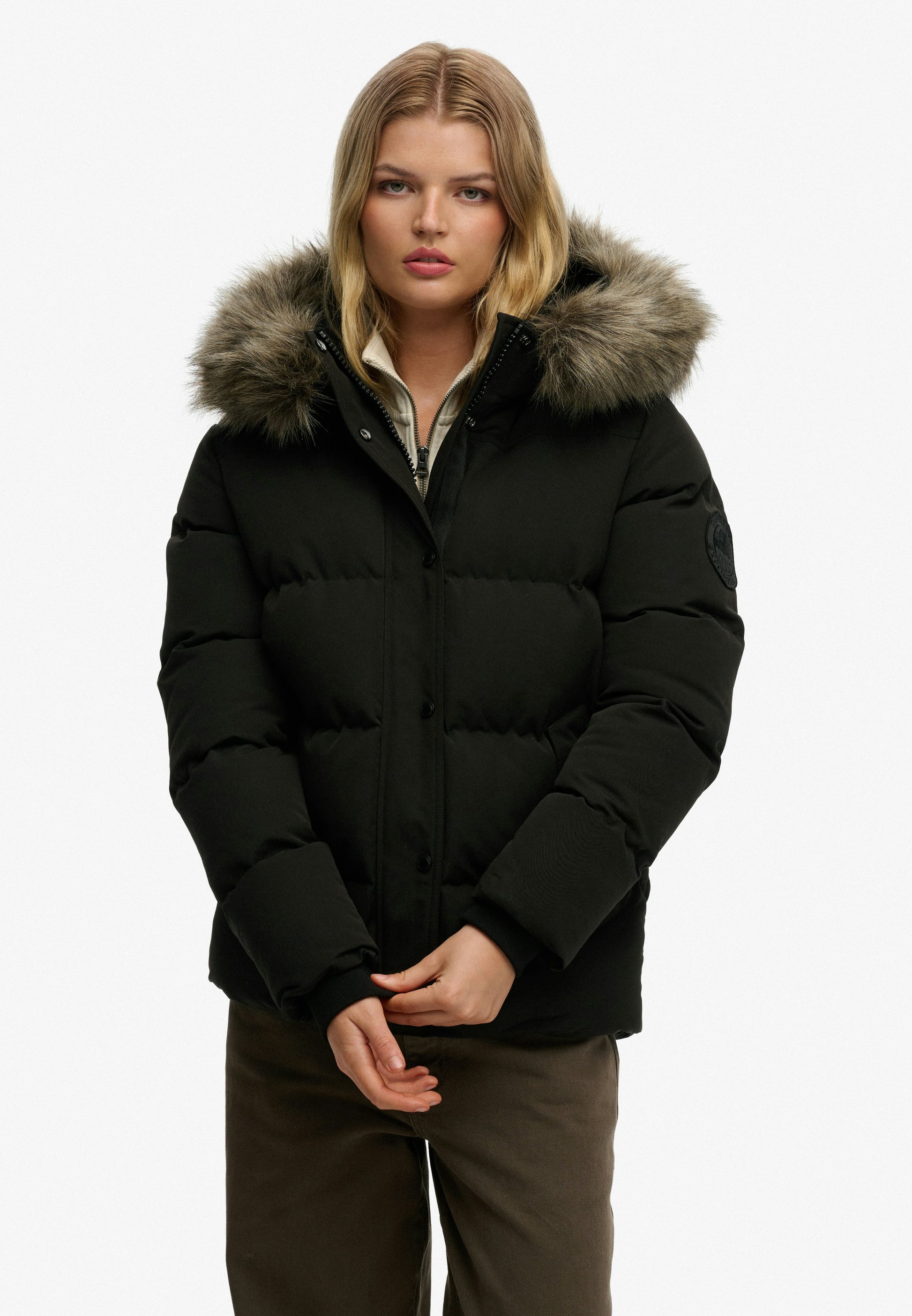 Everest Classic Puffer Jacket (6)