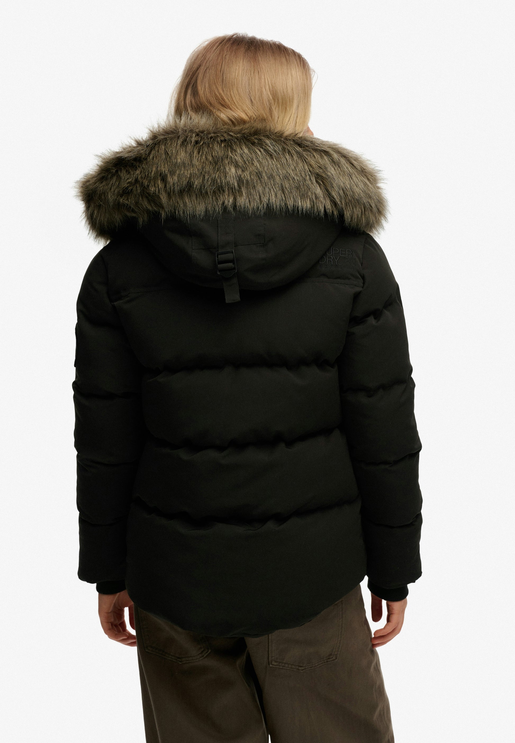Everest Classic Puffer Jacket (11)