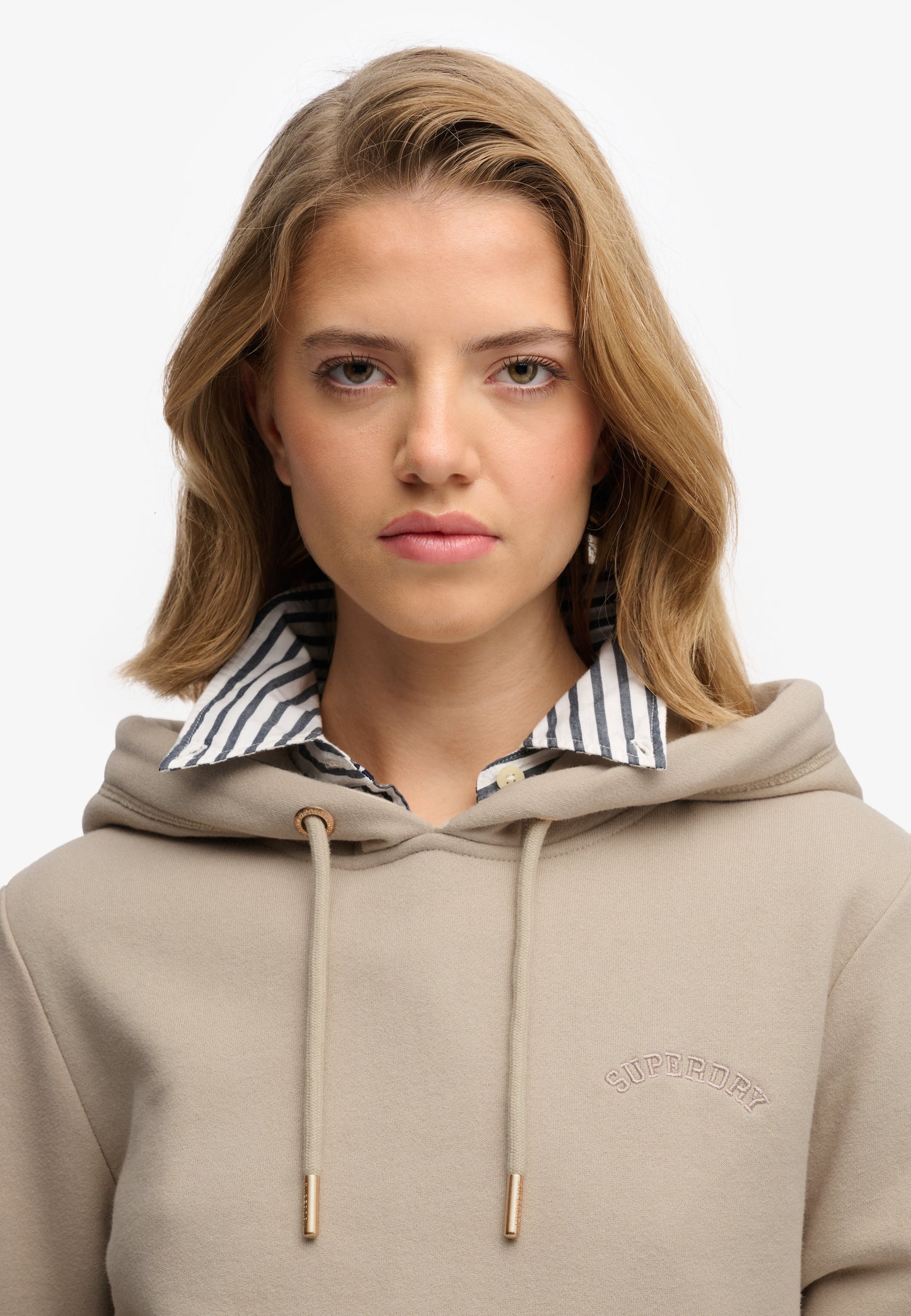 Essential Logo Embroidered Hoodie (3)