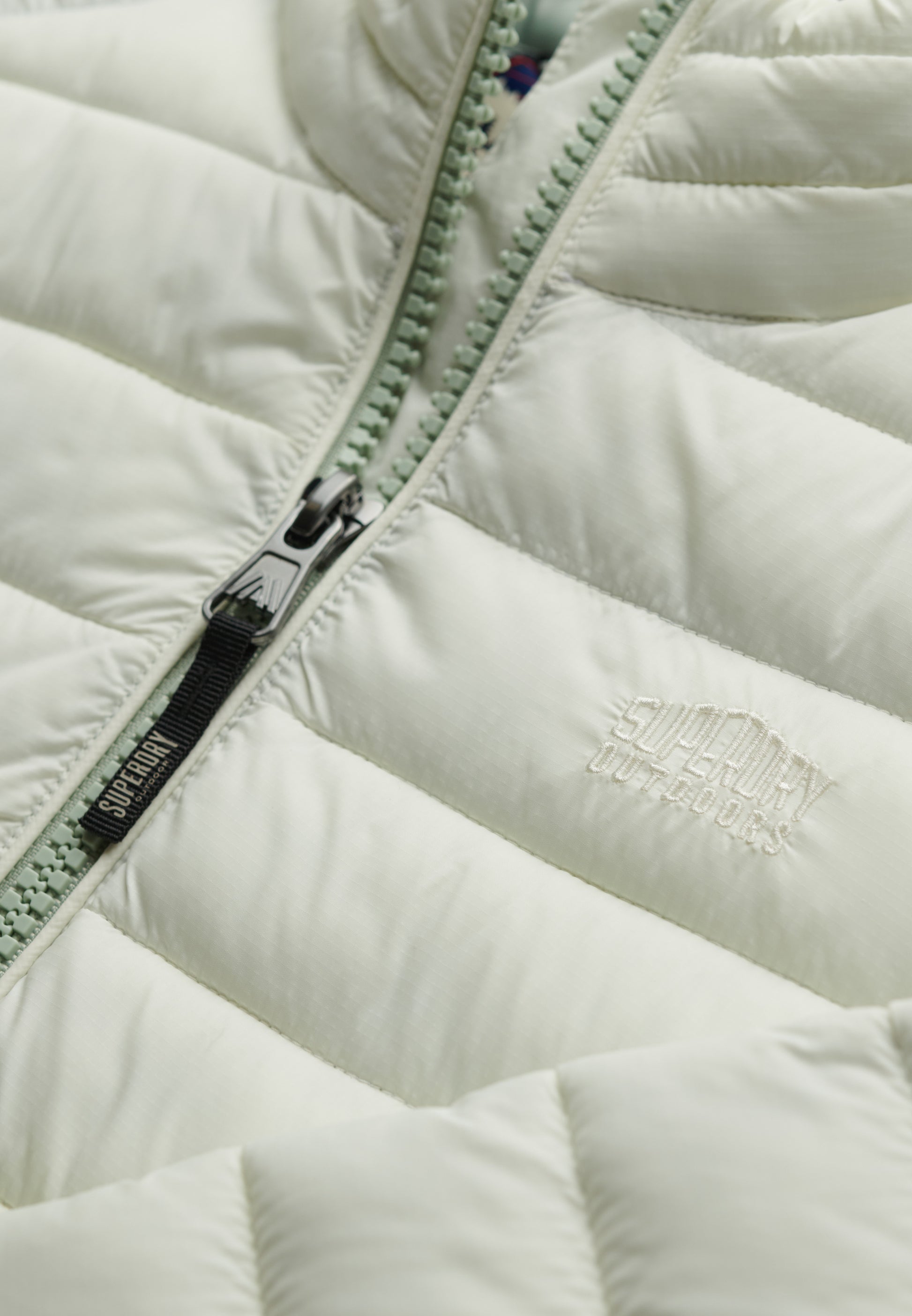 Fuji Lite Padded Jacket (6)