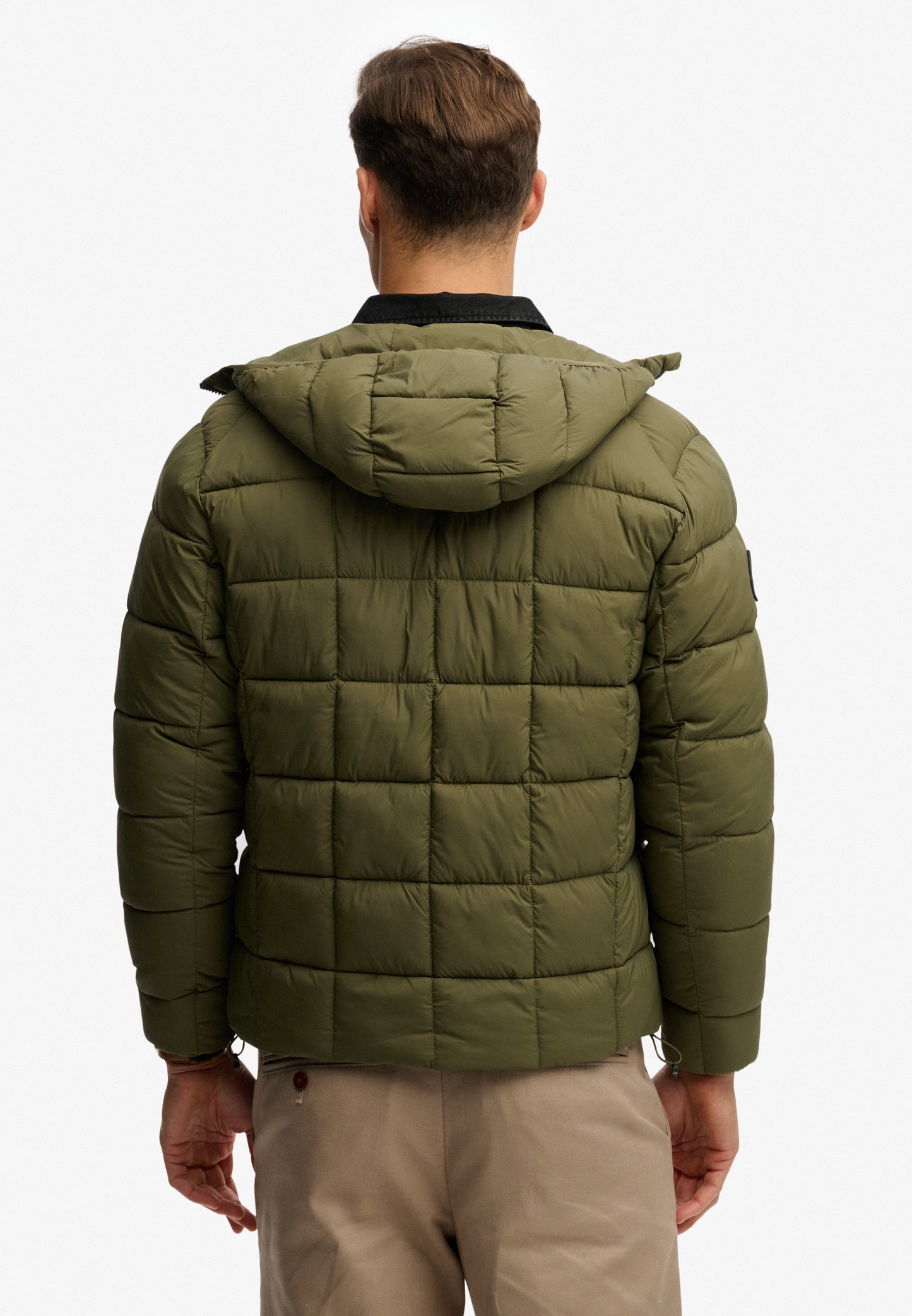 Hooded Box Quilt Fuji Lite Jacket (2)
