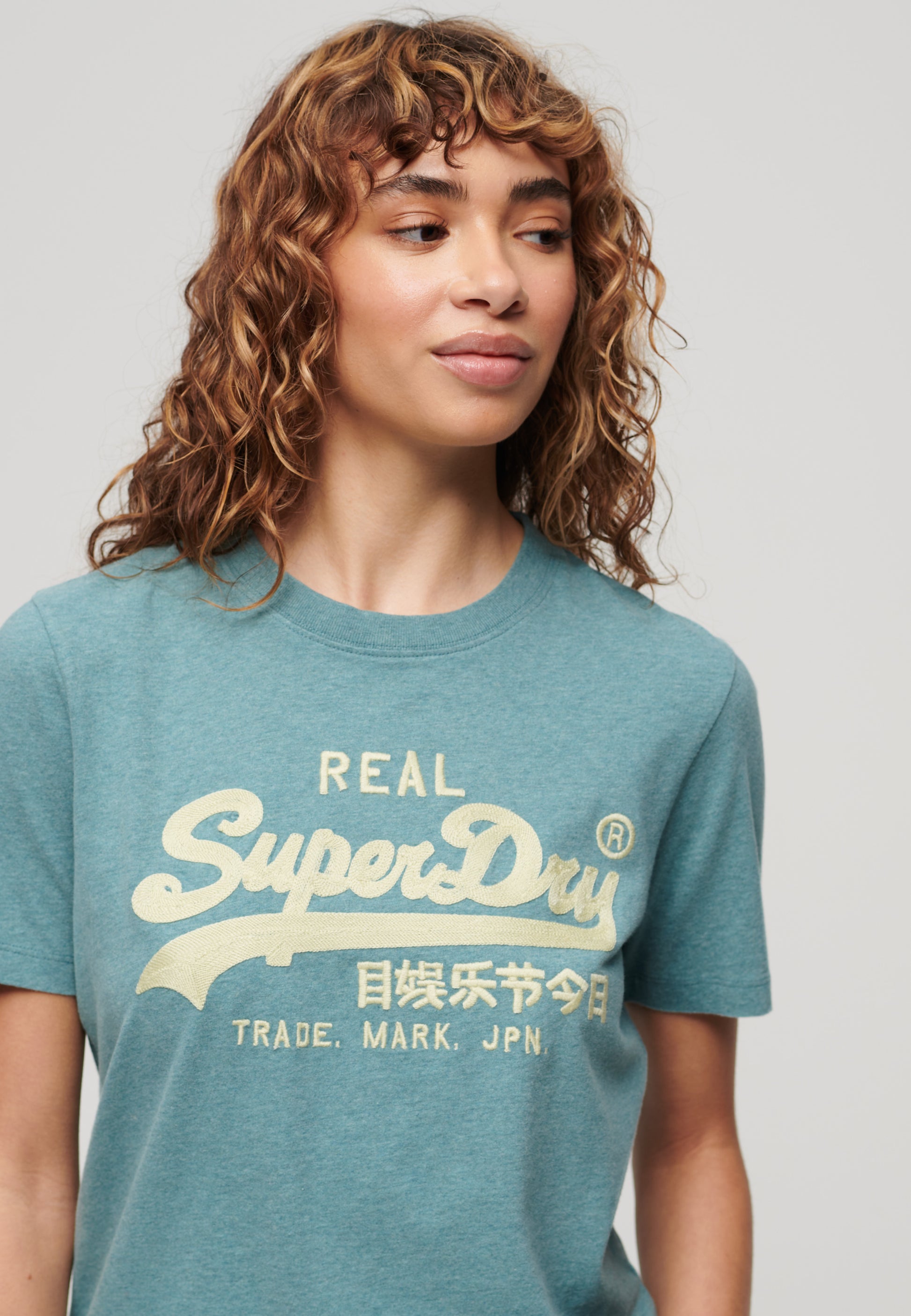 Embroidered Vl Relaxed T Shirt (1)