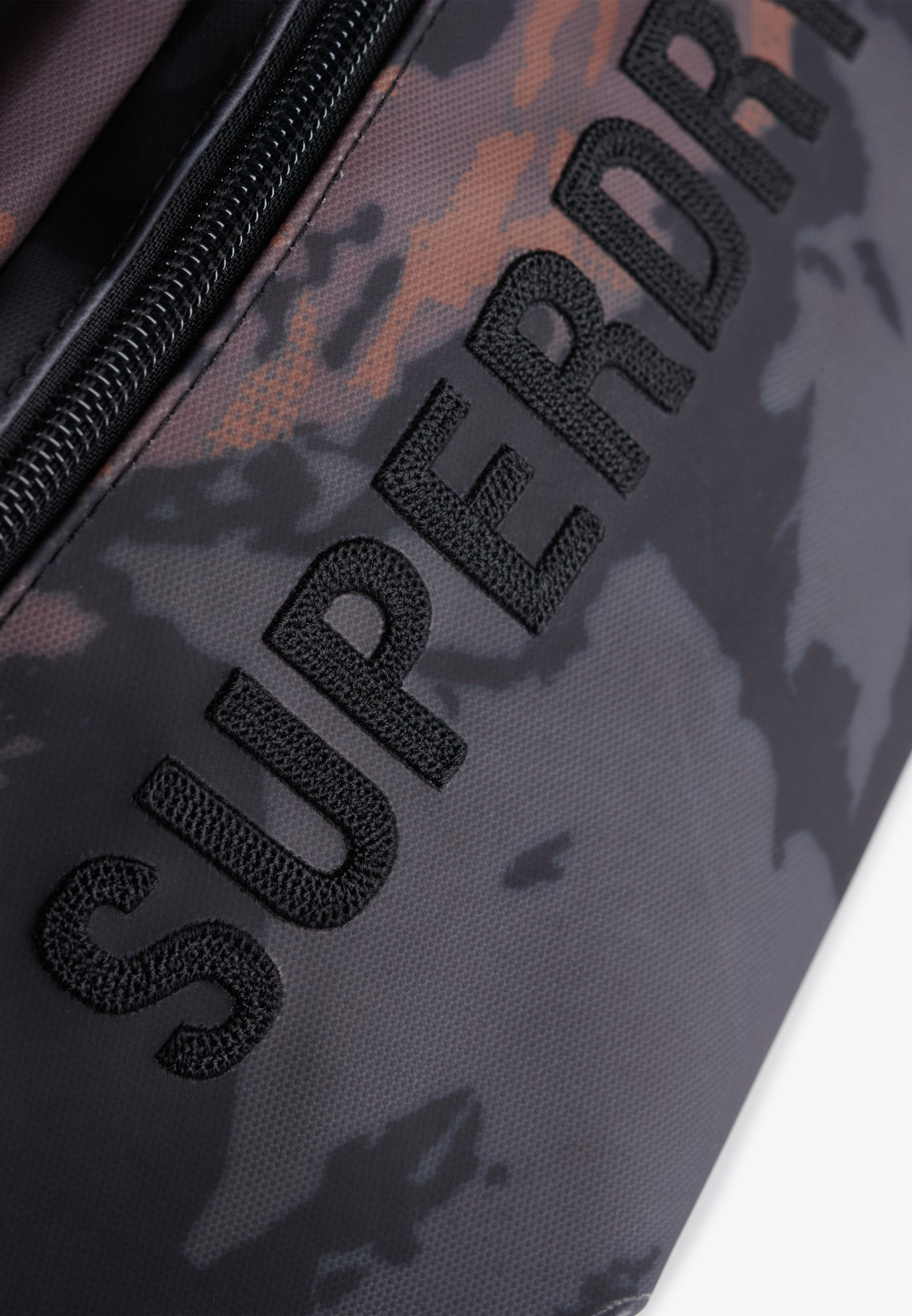Tarp Core Bumbag (1)